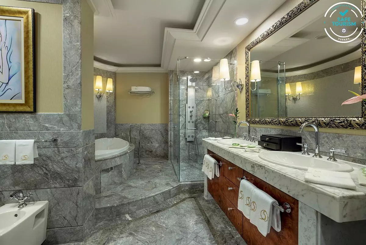 هتل کالیستا لاکچری بلک آنتالیا